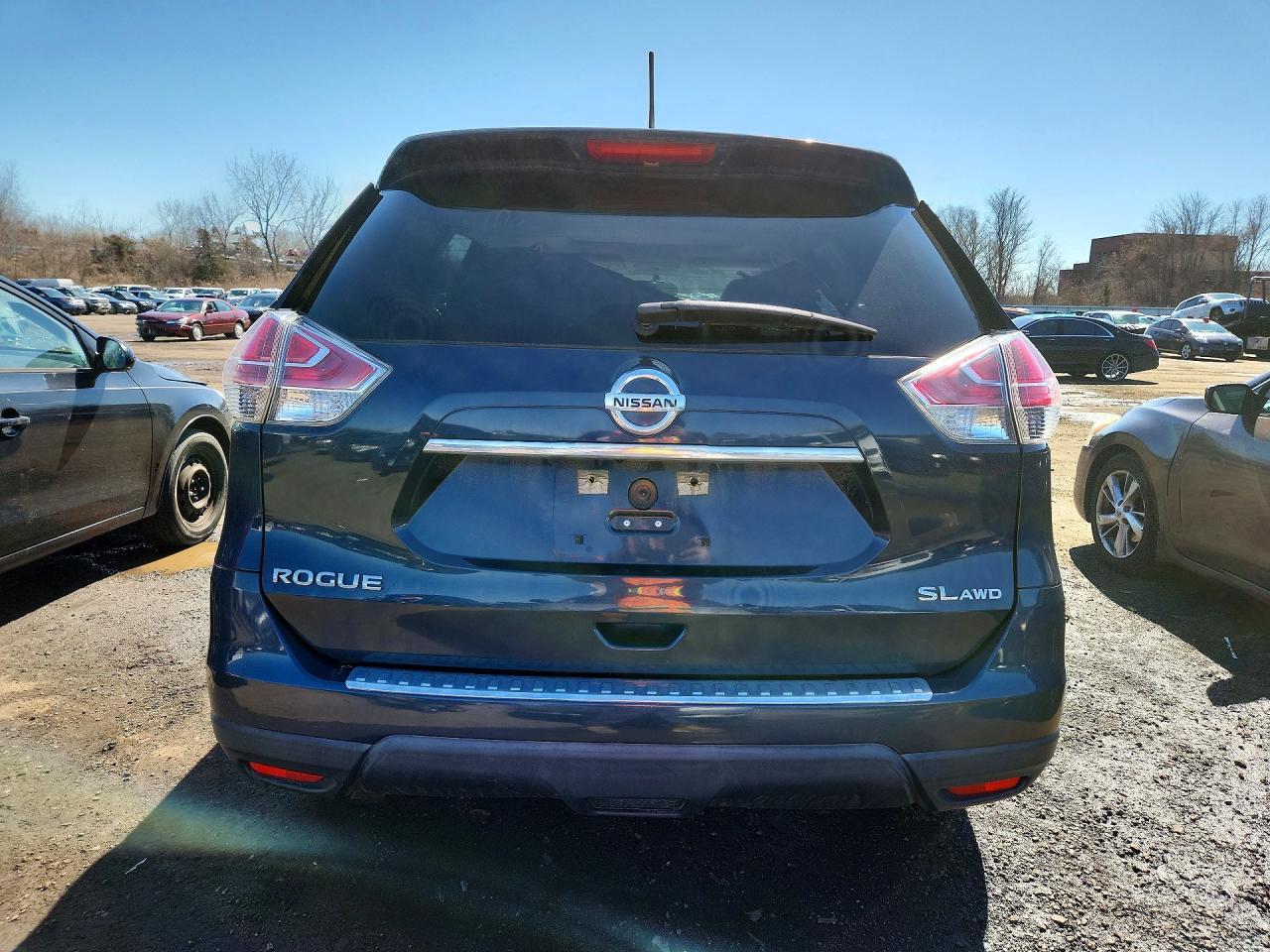 2015 Nissan Rogue sl