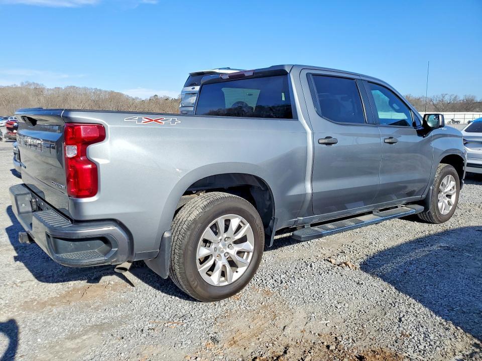 2020 Chevrolet Silverado K1500 Custom