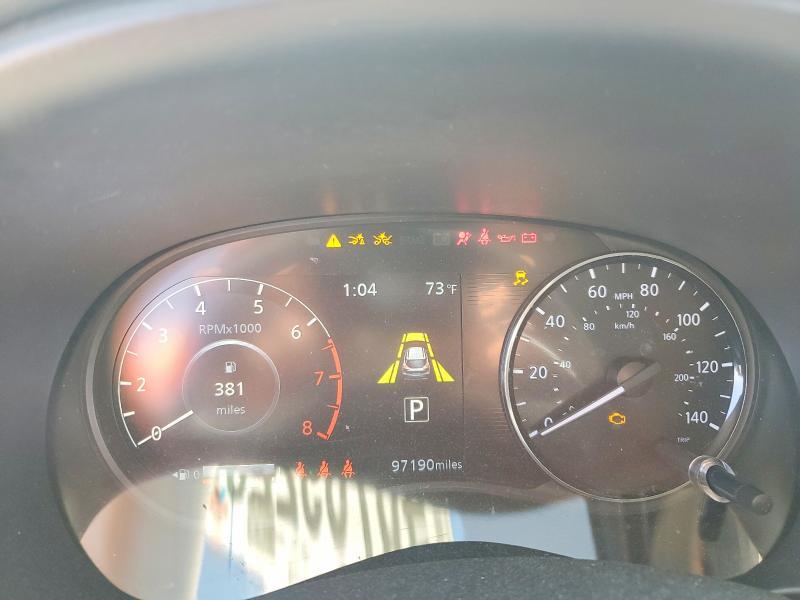 2022 Nissan Kicks sv