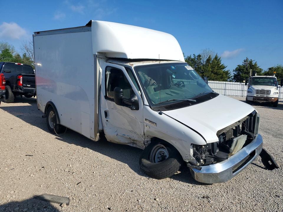 2013 Ford E350 Delivery Truck