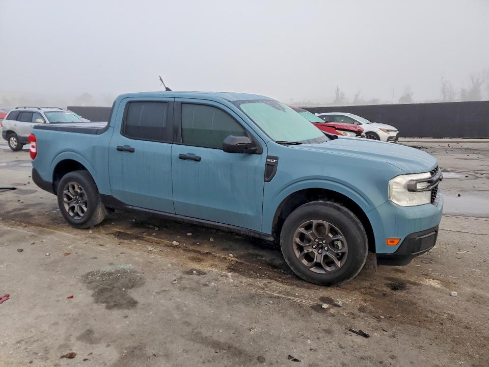 2023 Ford Maverick XL