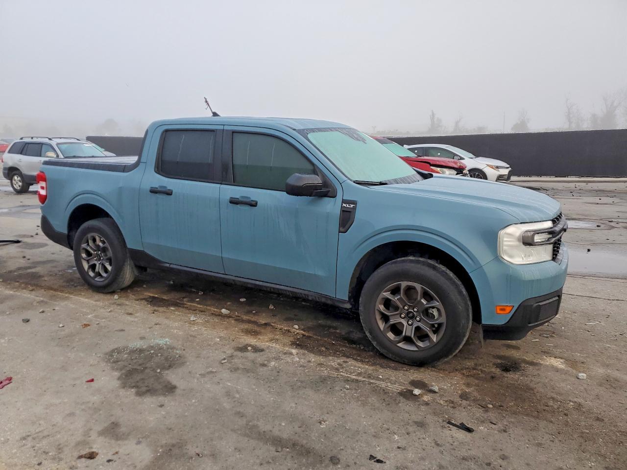 2023 Ford Maverick XL