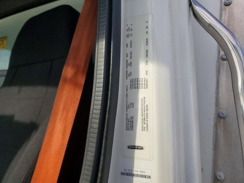 2020 Freigliner 2020 Freightliner Business Class M2 BOX Truck