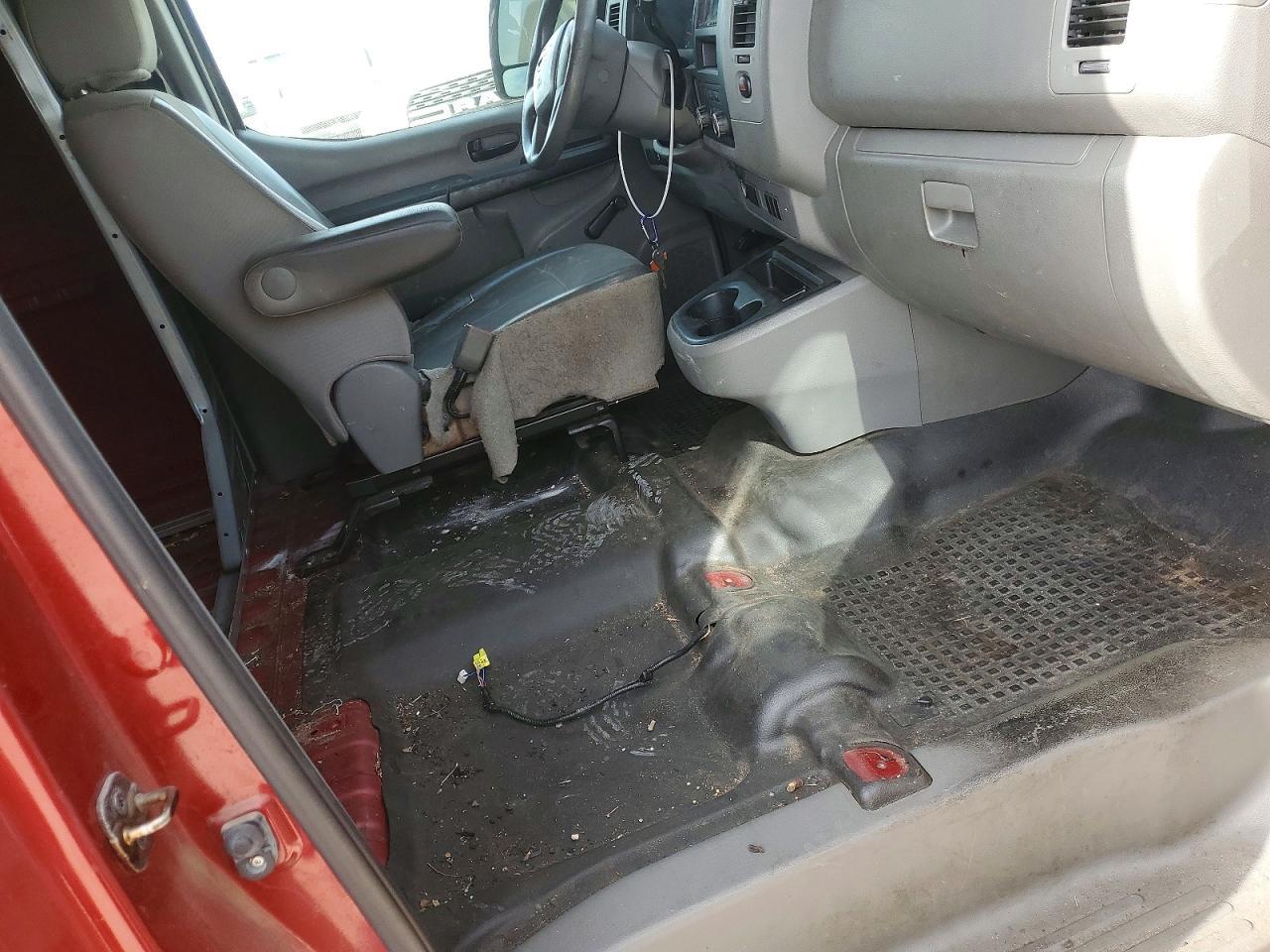 2016 Niss AN NV 1500 Delivery Van