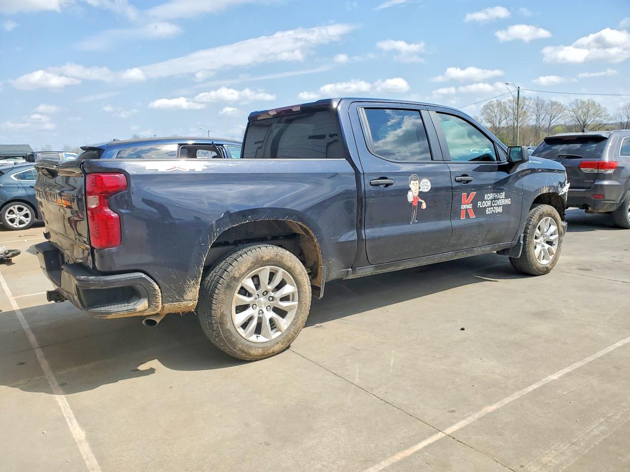 2022 Chevrolet Silverado K1500 Custom