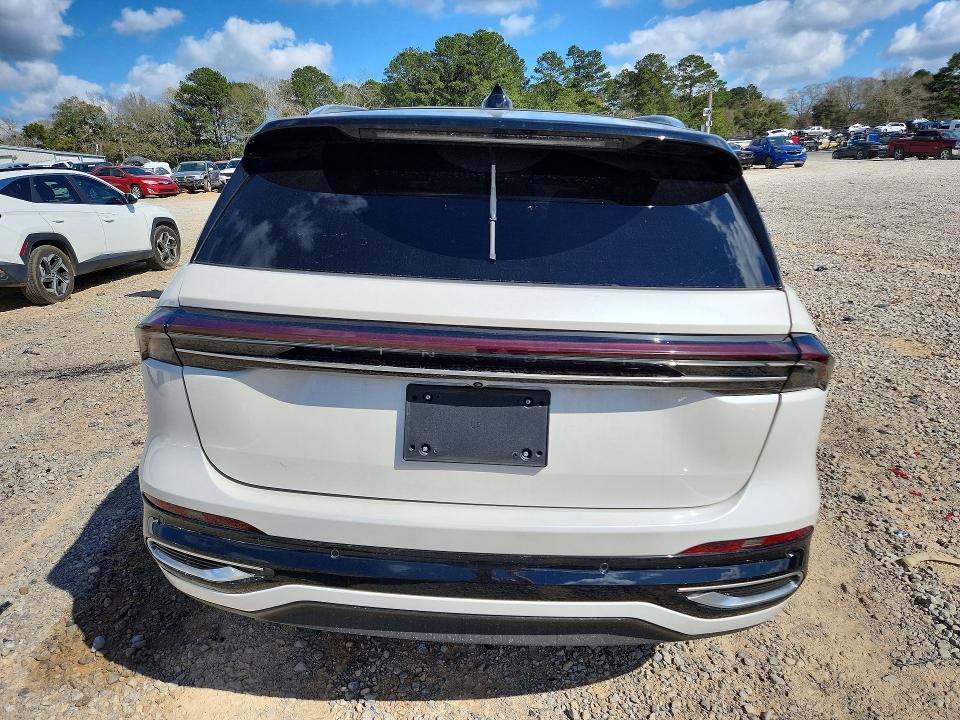 2025 Lincoln Nautilus Reserve