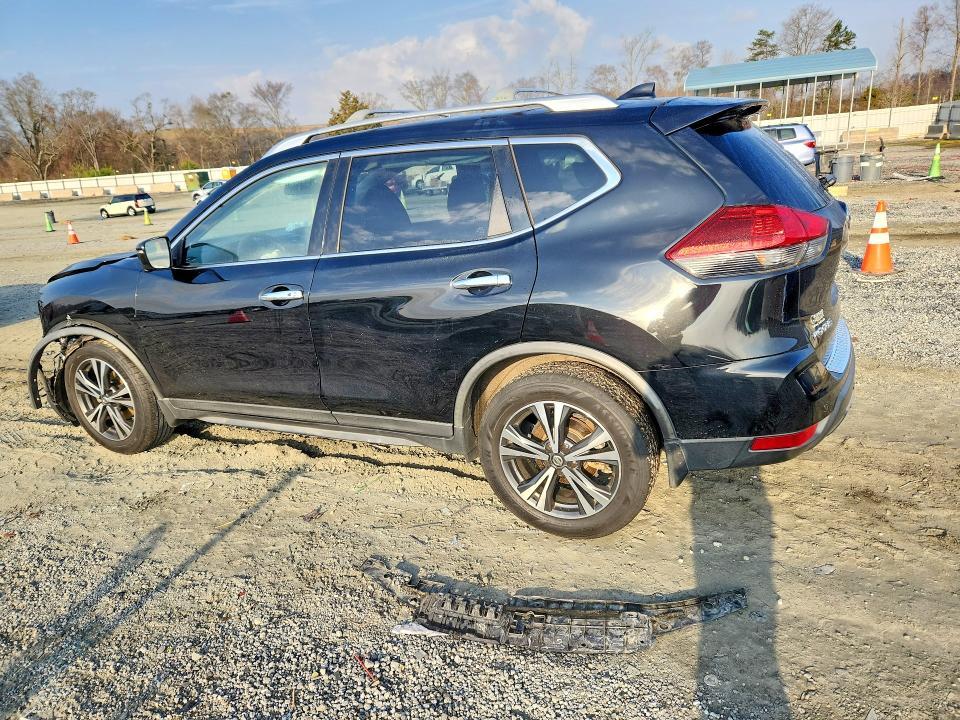 2019 Nissan Rogue sv