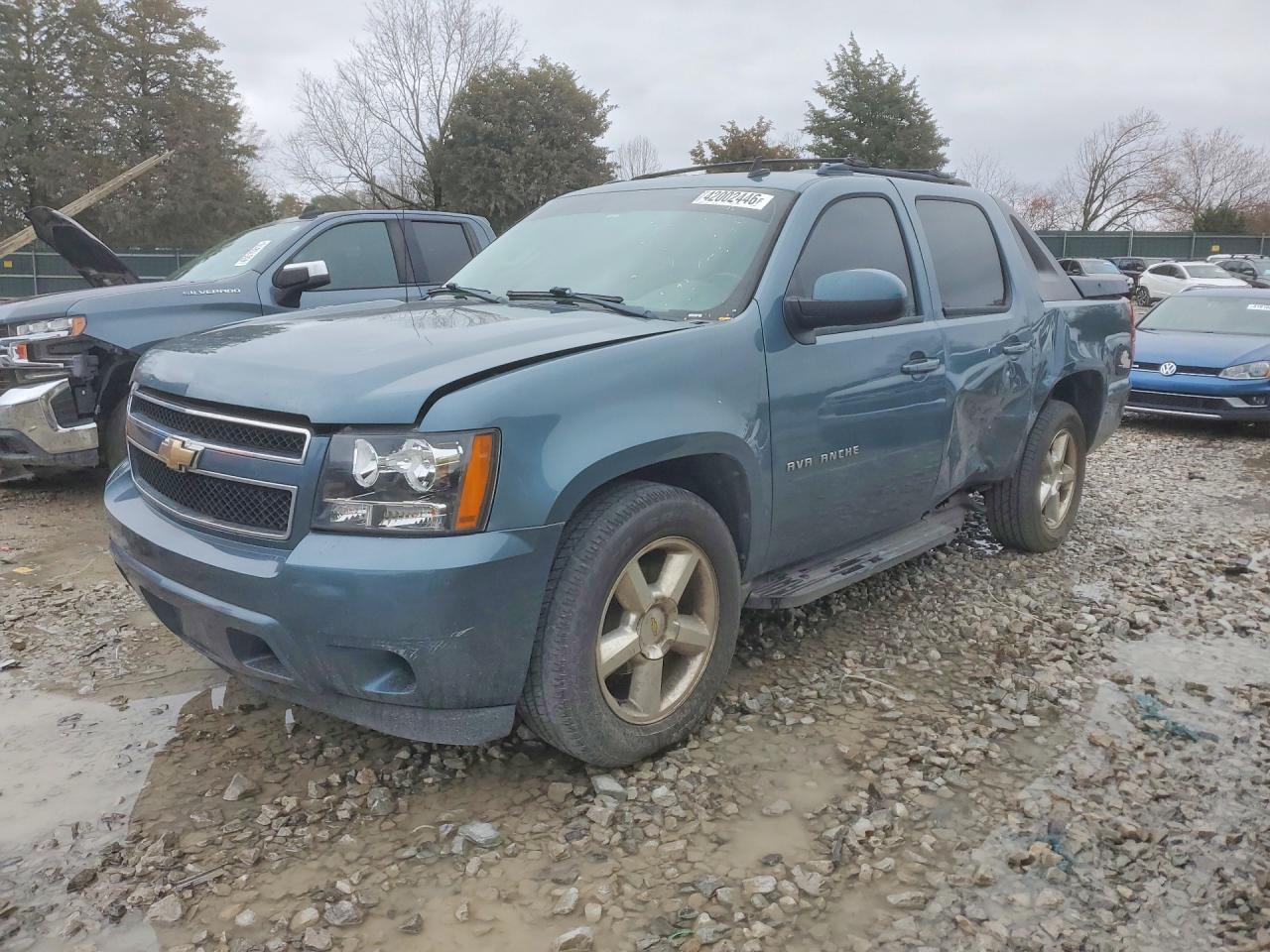2011 Chevrolet Avalanche LS