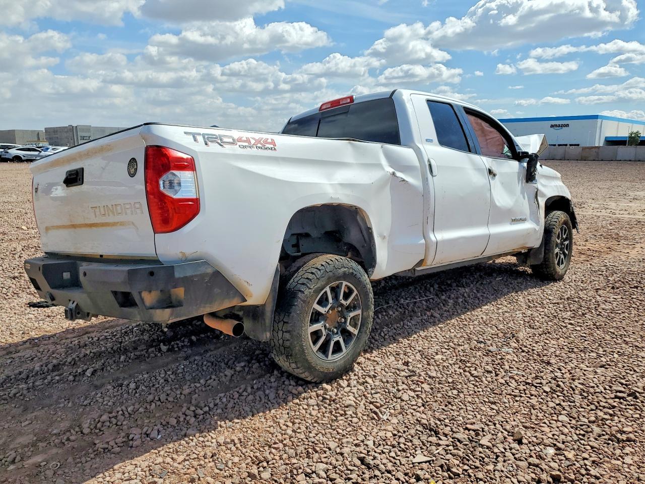 2016 Toyota Tundra SR5