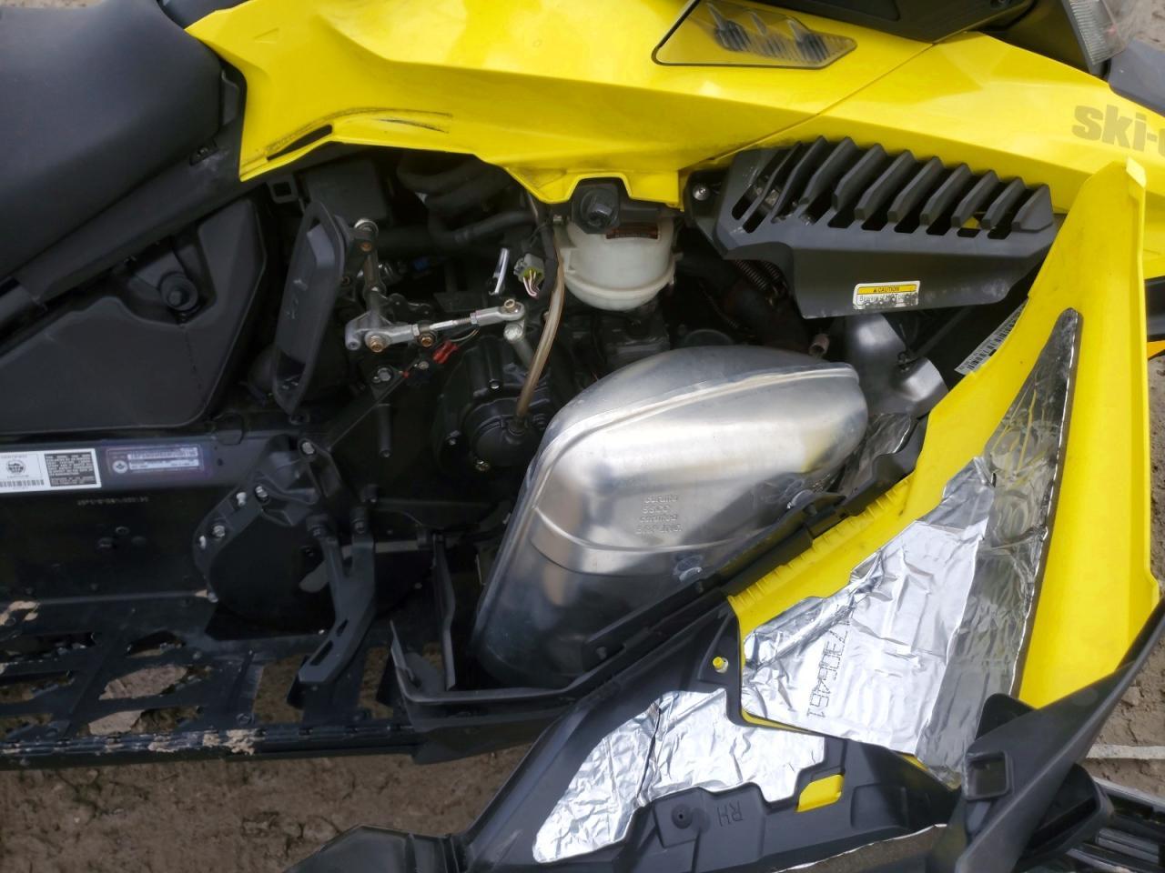 2021 Skidoo Renegade Adrenaline