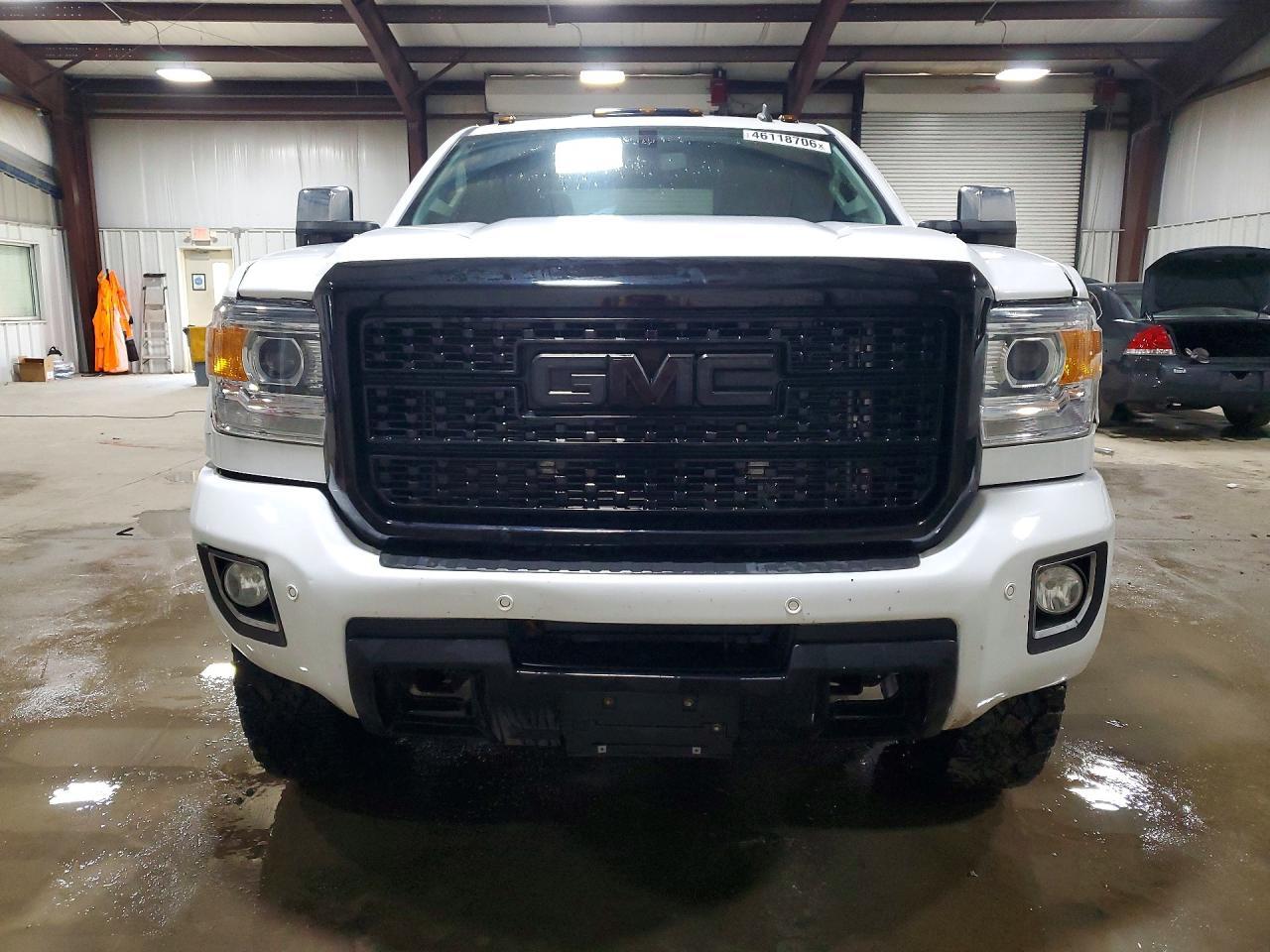 2015 GMC Sierra K2500 SLE