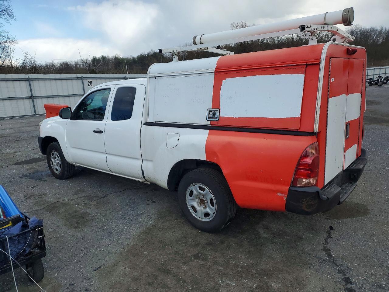 2015 Toyota Tacoma Base