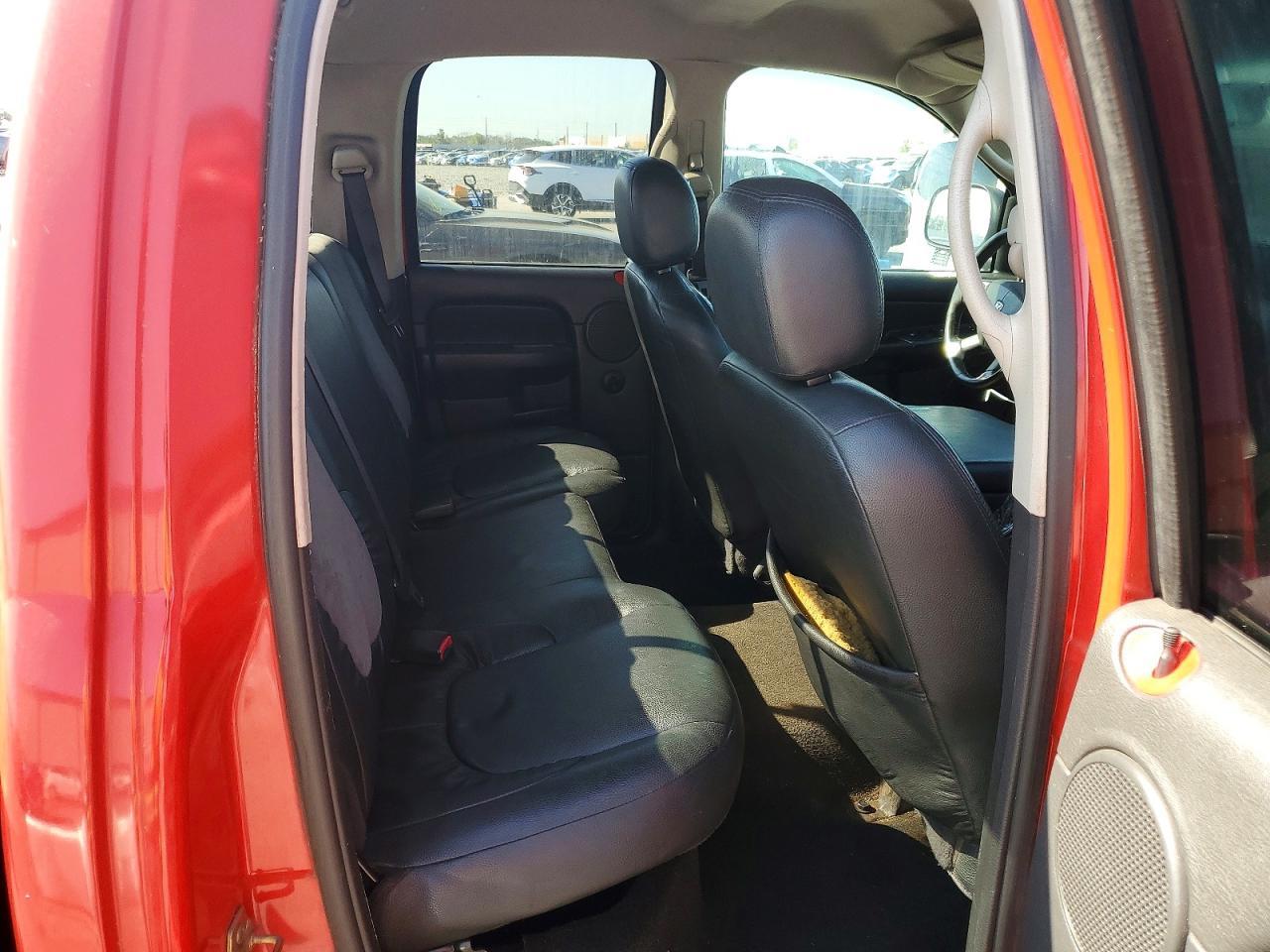 2005 Dodge RAM 1500 ST