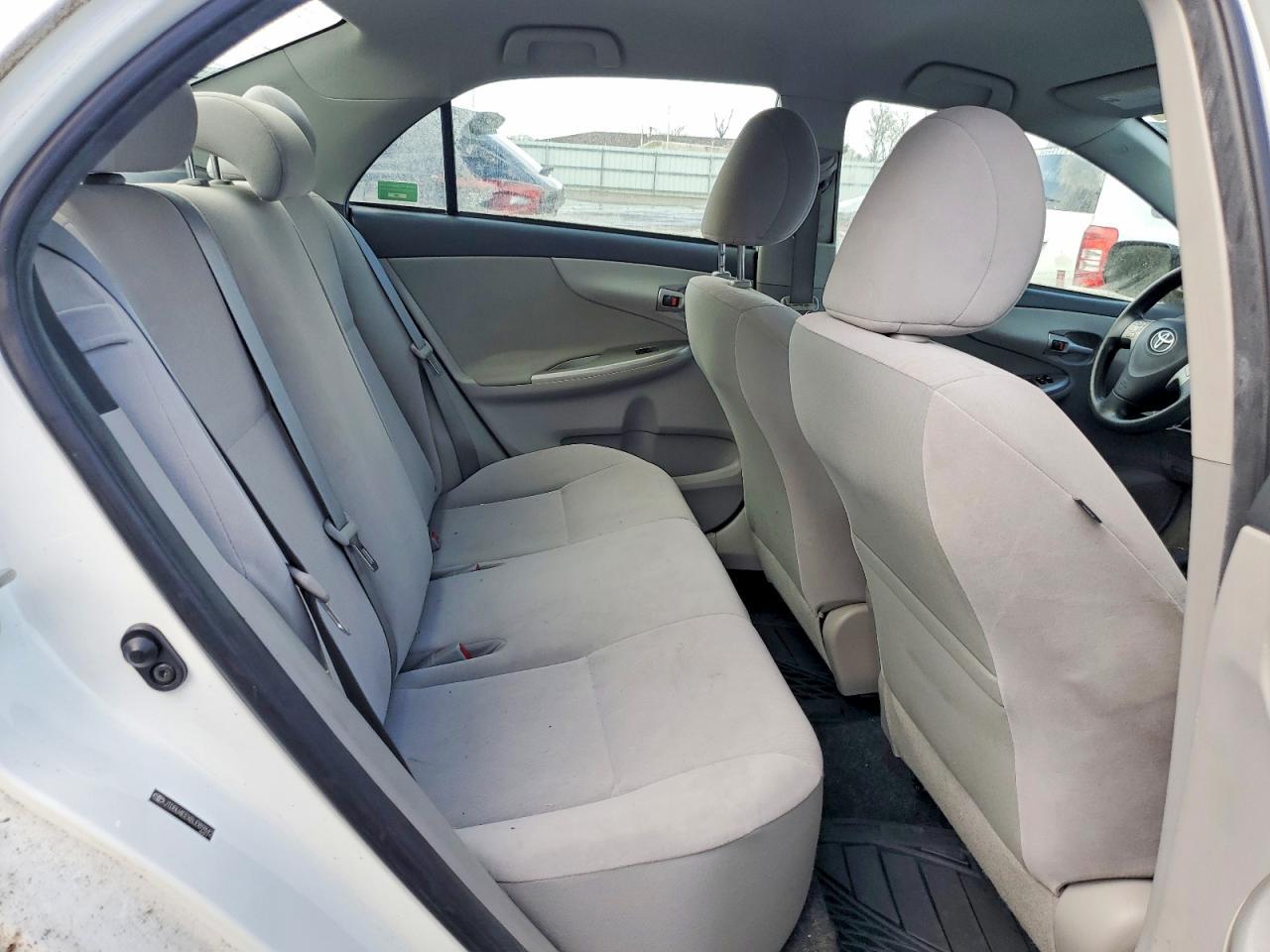 2011 Toyt Corolla le