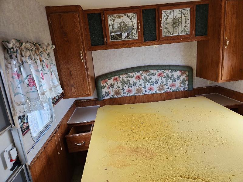 2000 Fleetwood Rv Mallard Camper