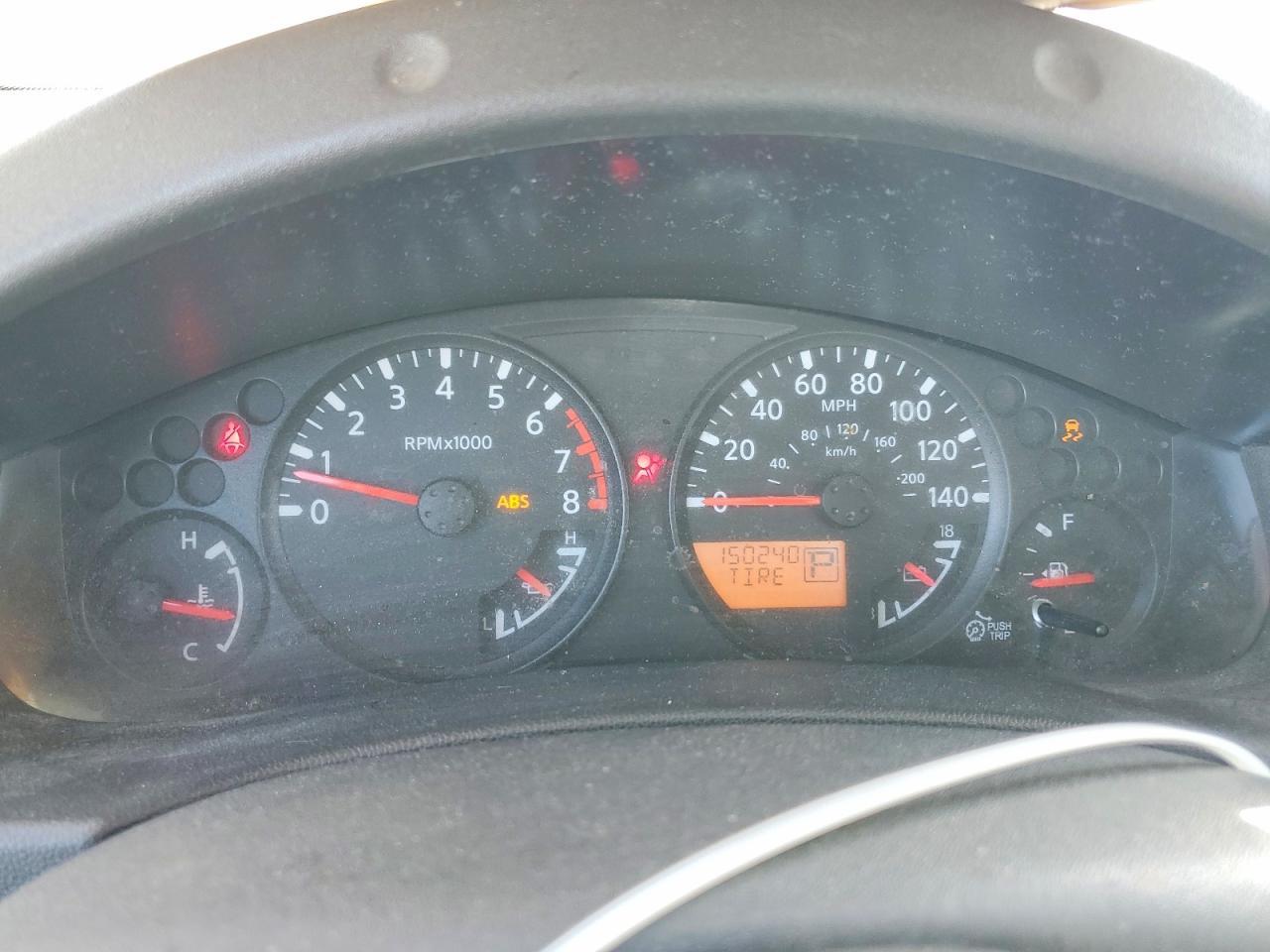 2015 Nissan Frontier sv V6