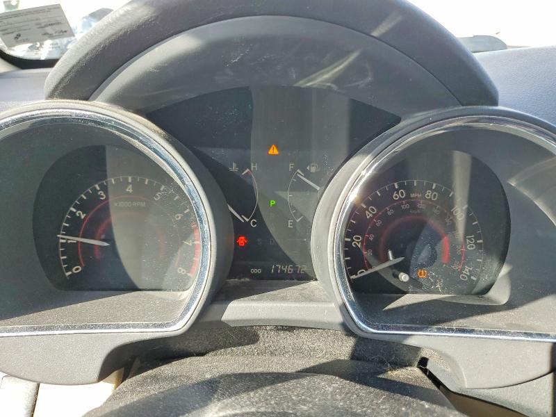 2011 Toyota Highlander se