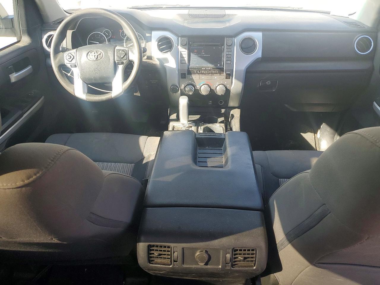 2016 Toyota Tundra SR5