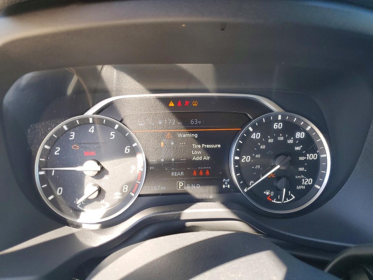 2021 Nissan Titan SV