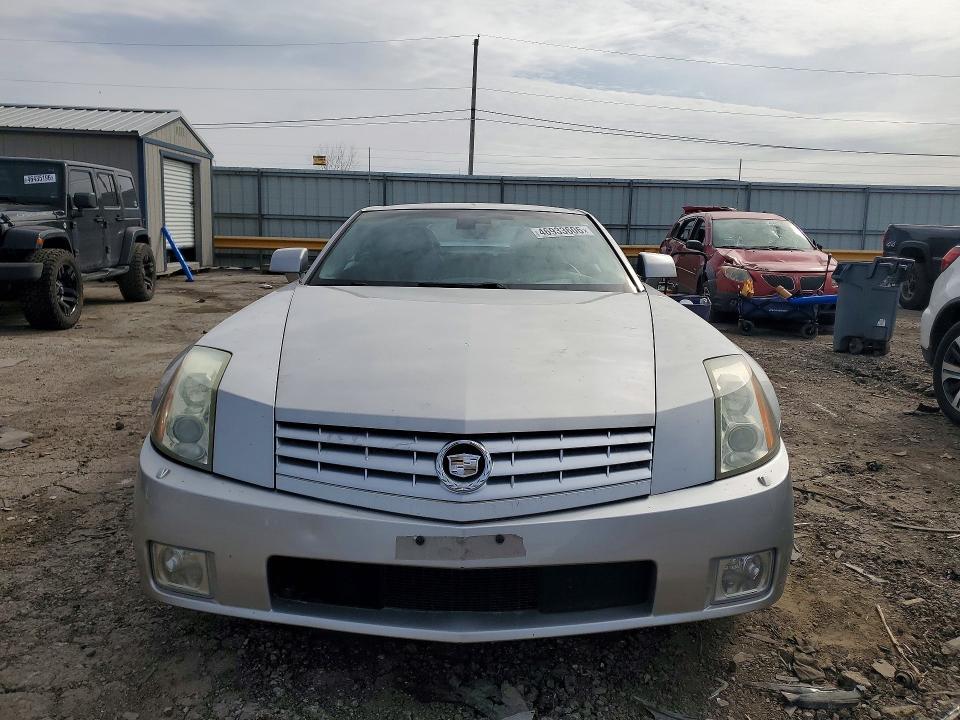 2004 Cadillac XLR
