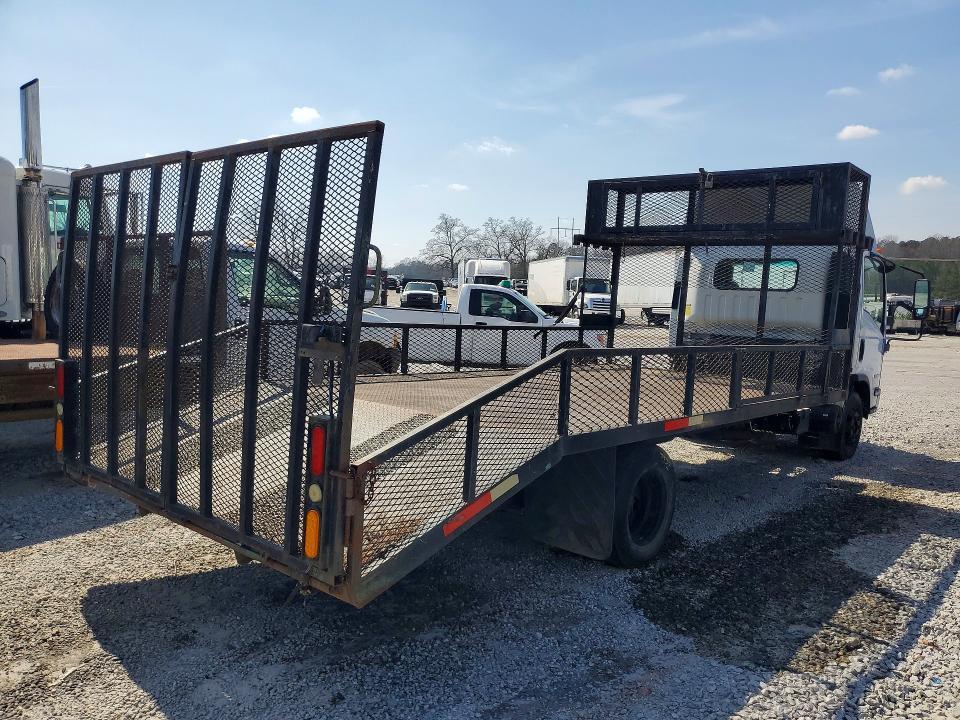 2013 Isuzu NPR Crew Cab Flatbed Truck