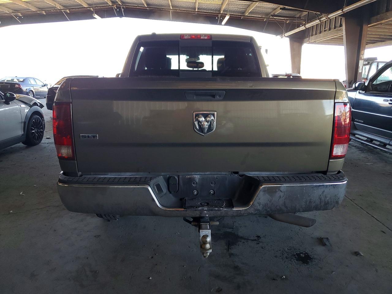 2013 Dodge RAM 1500 SLT