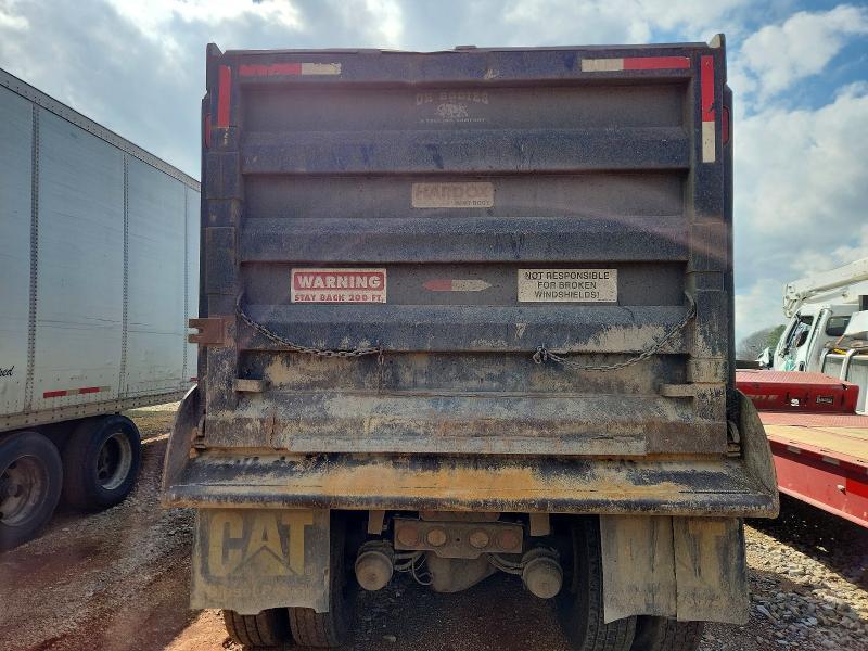 2006 Kenworth Construction T800