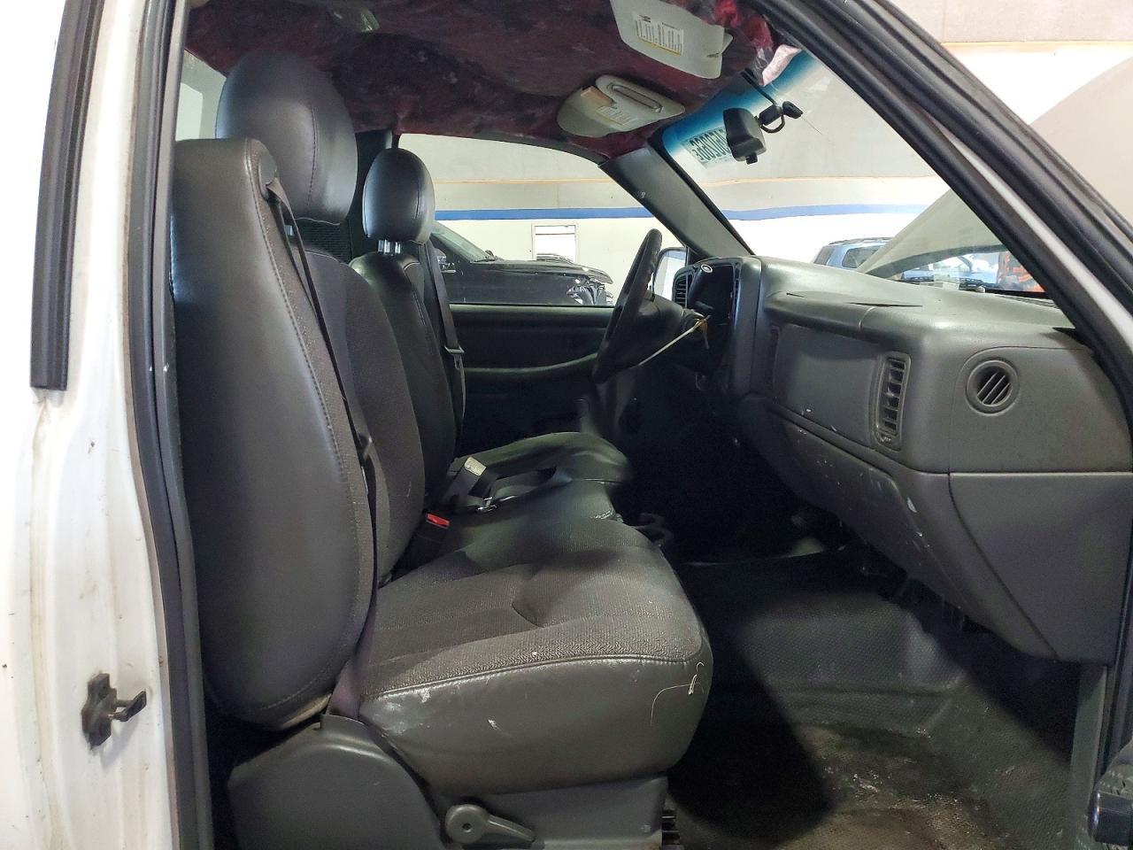 2003 Chevrolet Silverado C1500