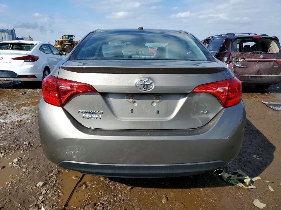 2018 Toyota Corolla se