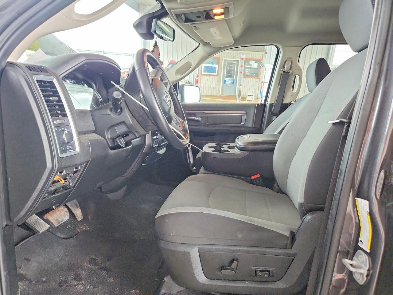 2022 Dodge RAM 1500 Classic SLT