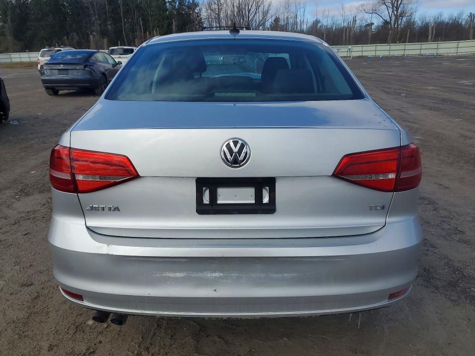 2015 Volkswagen Jetta tdi