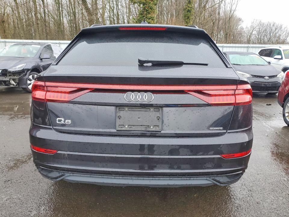 2021 Audi Q8 Premium
