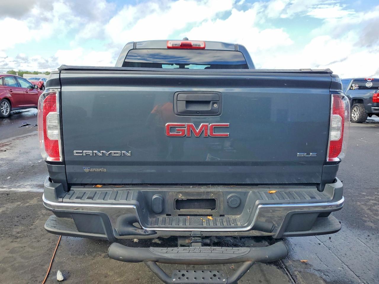 2017 GMC Canyon SLE