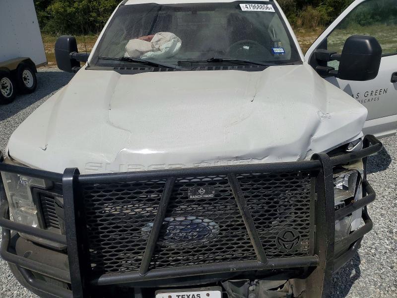 2019 Ford F250 Super Duty Flatbed Truck