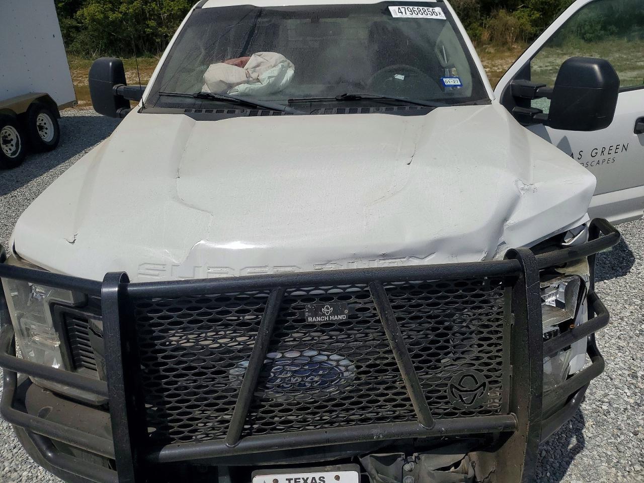 2019 Ford F250 Super Duty Flatbed Truck