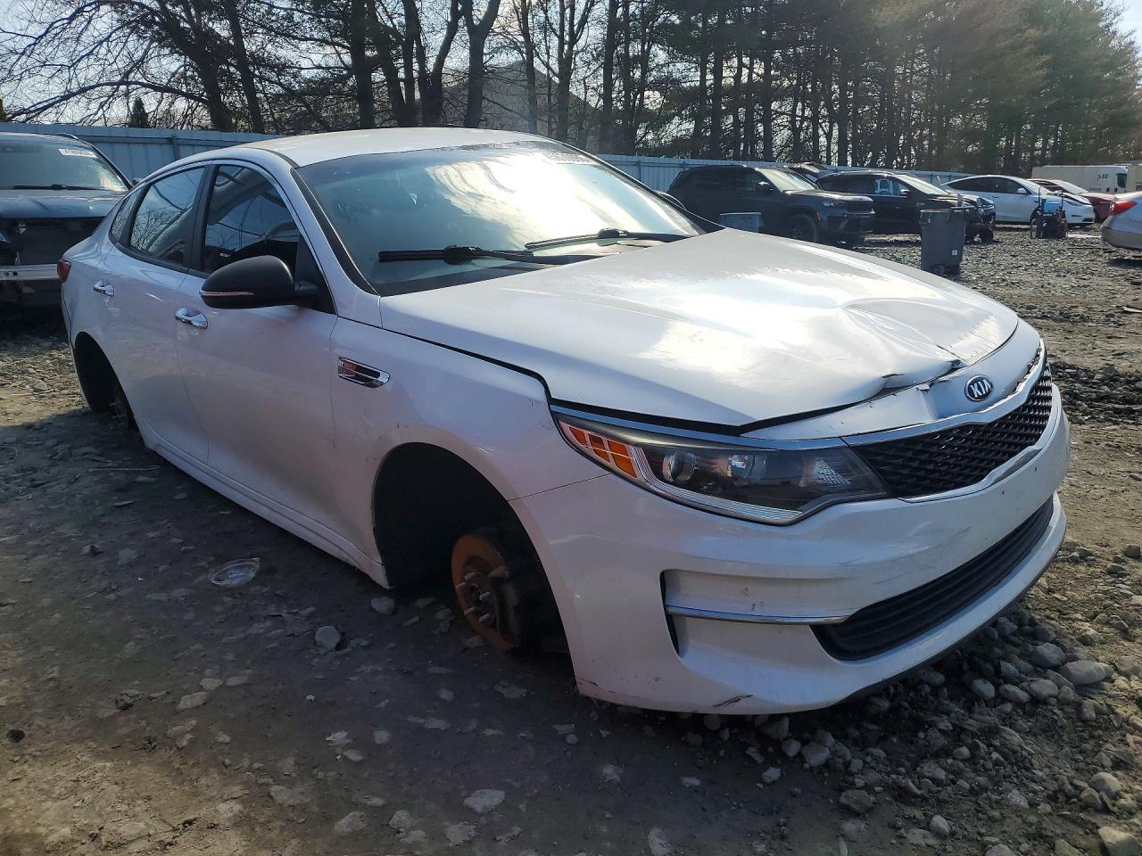 2017 KIA Optima lx