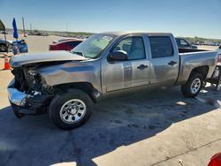 Salvage trucks for sale at Grand Prairie, TX auction: 2007 Chevrolet Silverado C1500 Crew Cab