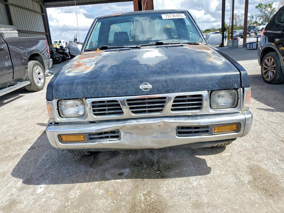 1995 Nissan Truck XE V6