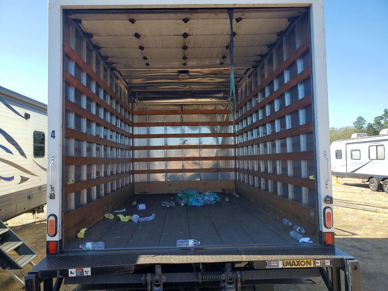 2021 Isuzu NPR HD