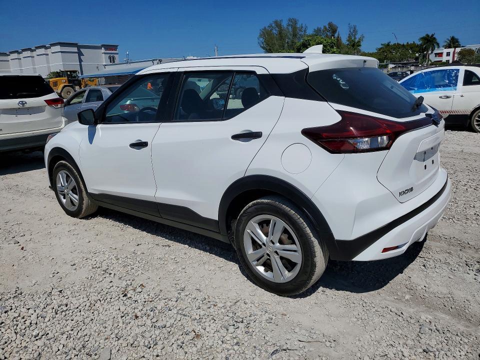 2021 Nissan Kicks s