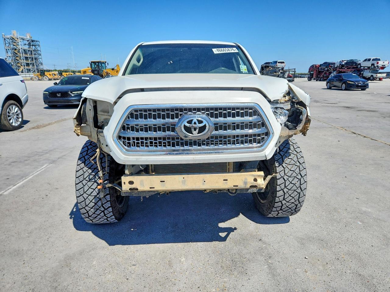 2017 Toyota Tacoma SR