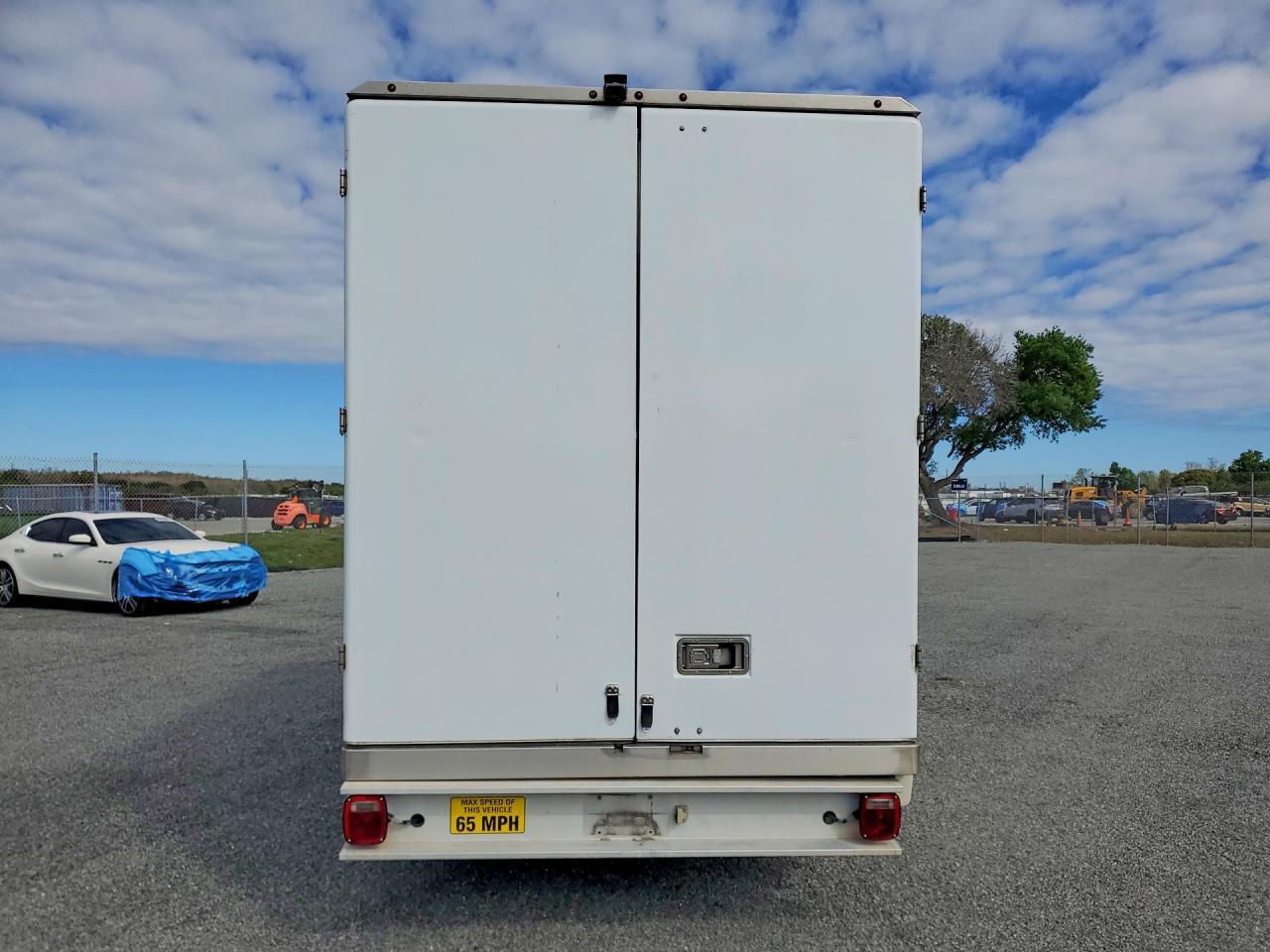 2020 Ford Transit Delivery Truck