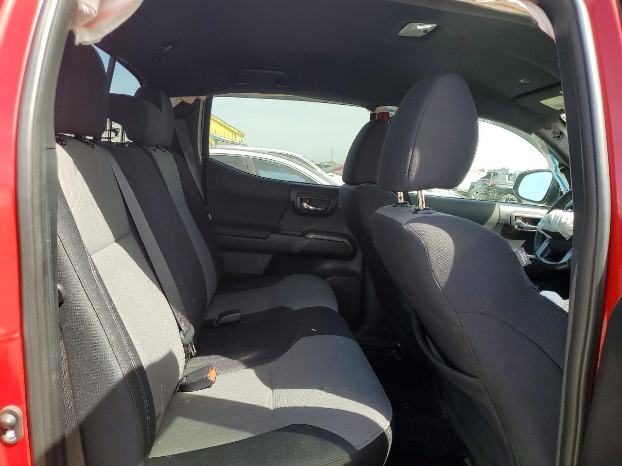 2020 Toyota Tacoma TRD Sport