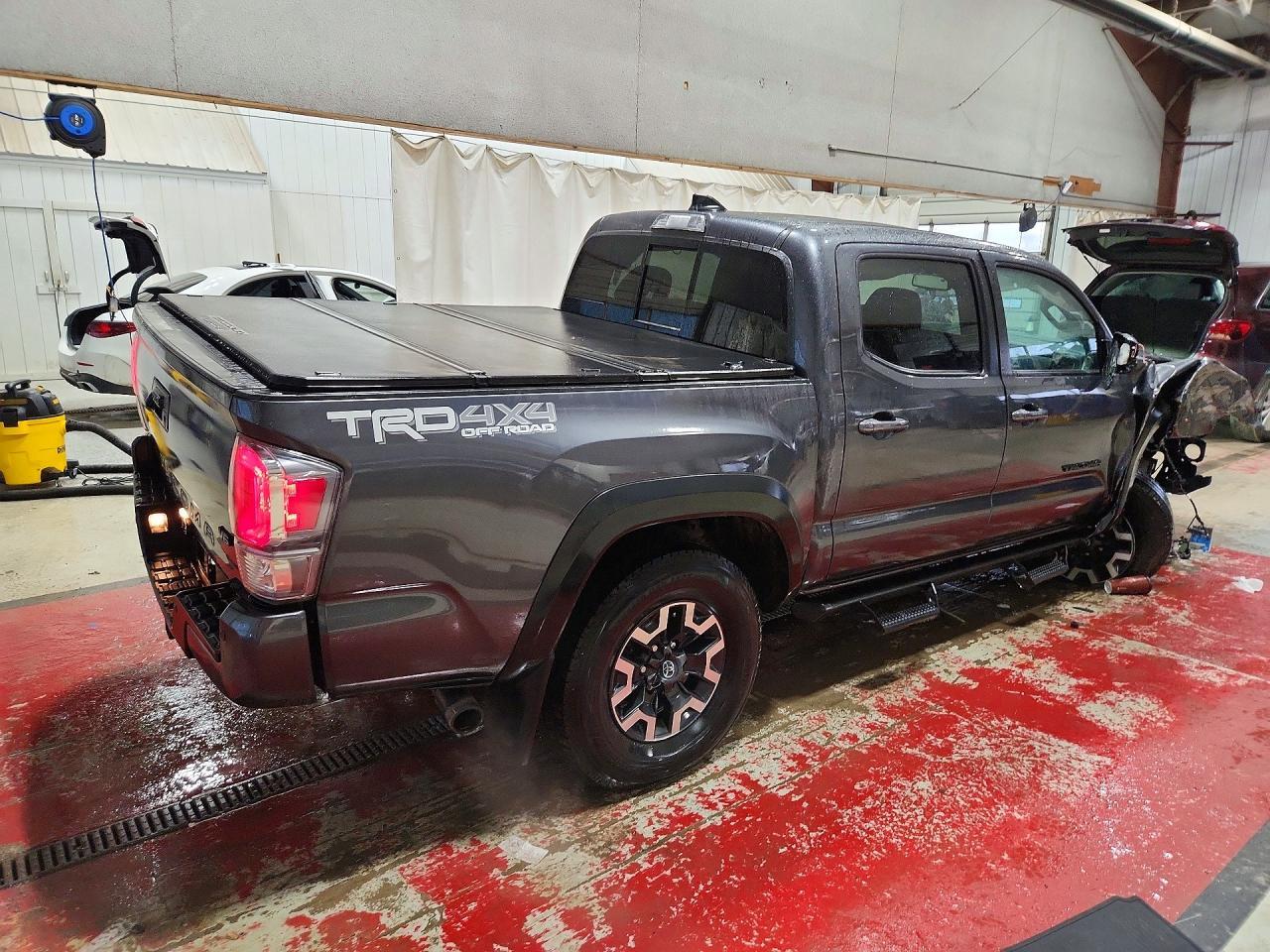 2021 Toyota Tacoma TRD OFF-Road
