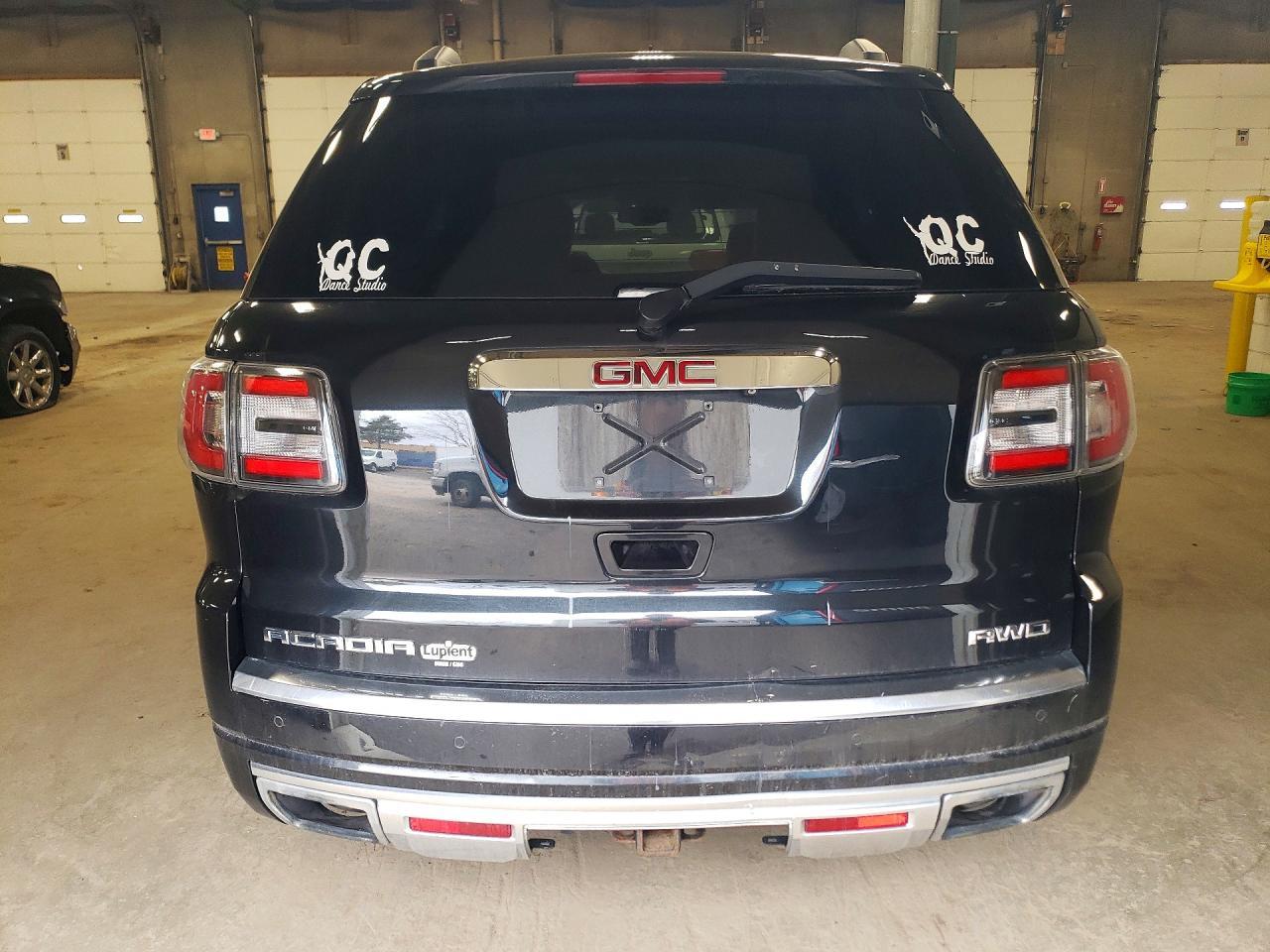2013 GMC Acadia Denali