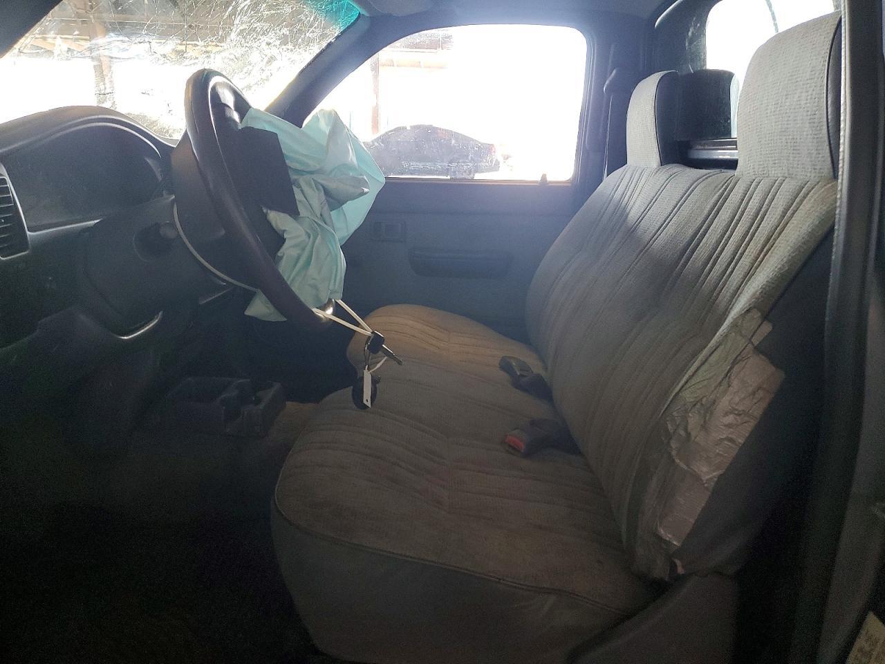 1998 Toyota Tacoma Base
