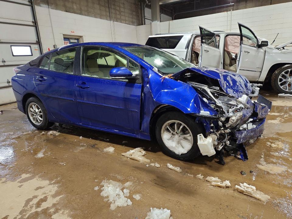2016 Toyota Prius Three