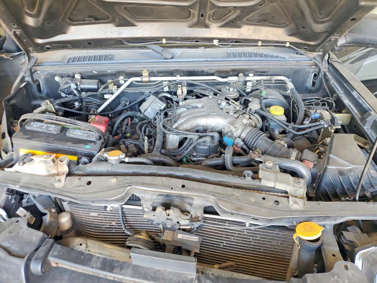 2004 Nissan Frontier XE-V6