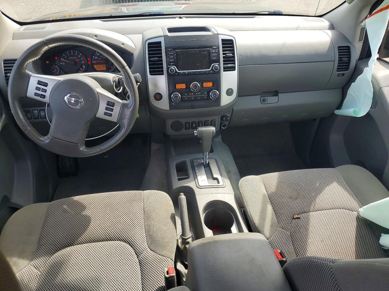 2018 Nissan Frontier SV