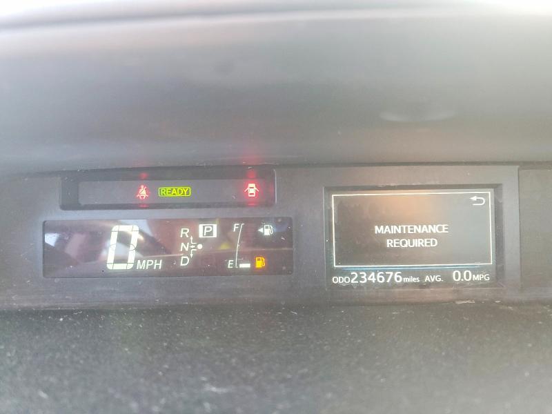 2017 Toyota Prius v Five